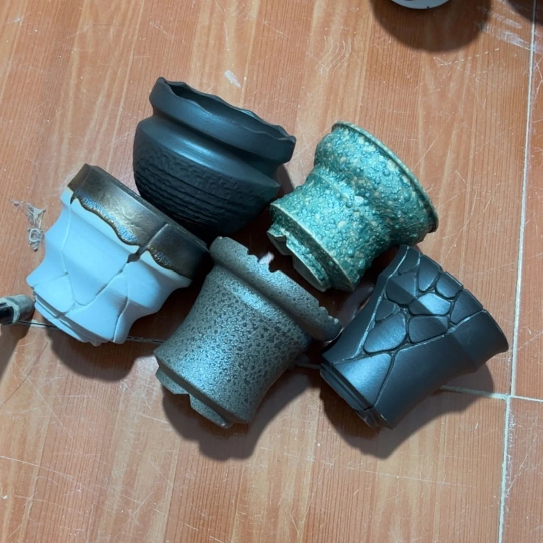 【闪购商品】陶瓷瓶5个小盆