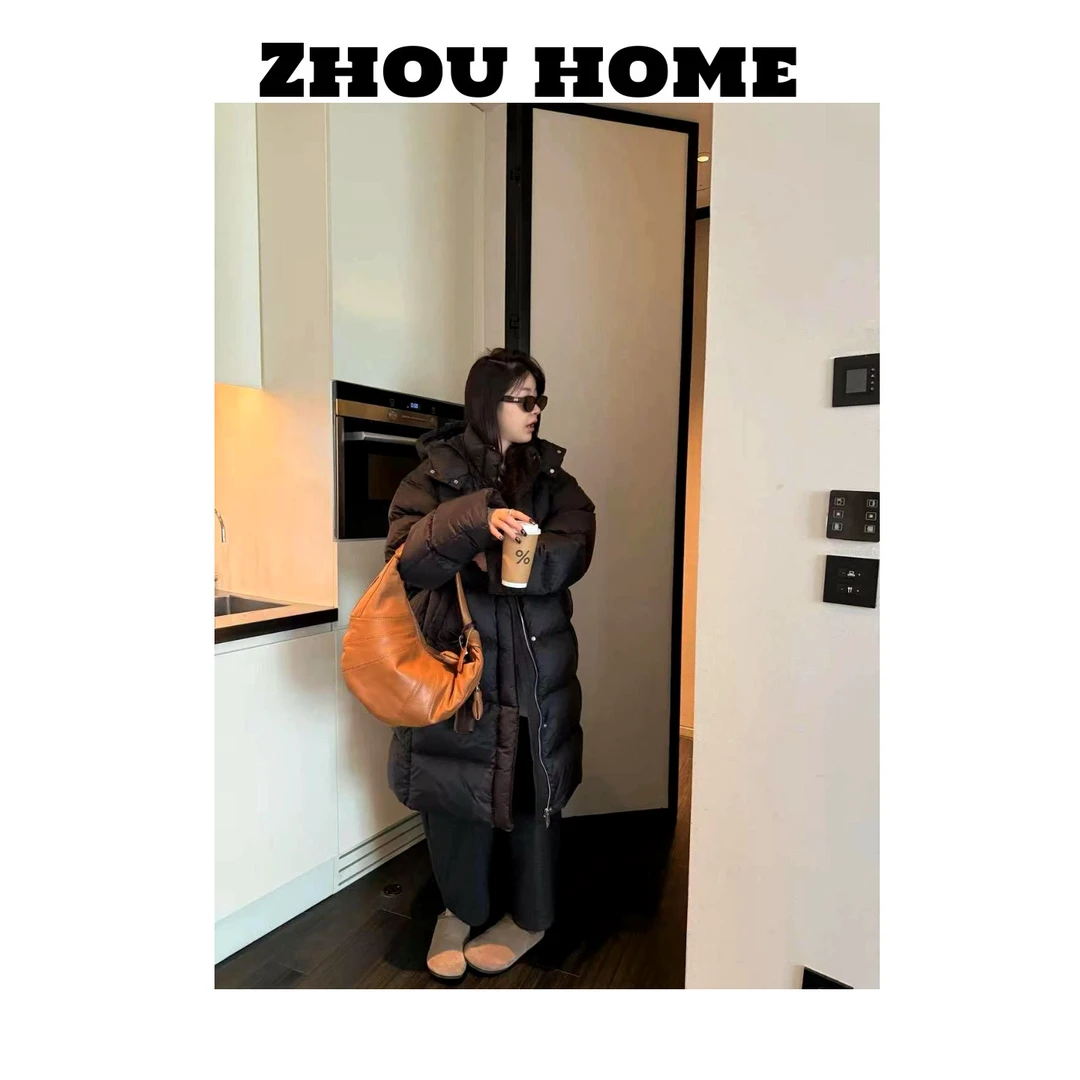 【周周服饰】欧货长款加厚保暖白鸭绒连帽羽绒服女冬季2024新款