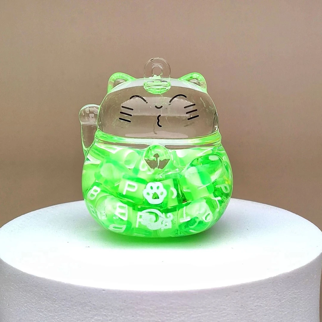 夜光小招财猫DIY钥匙扣挂件 摆件