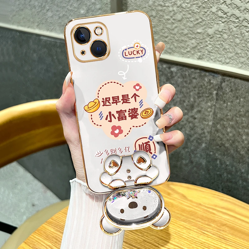 适用苹果14手机壳iphone14迟早是个小富婆流沙熊支架电镀硅胶软壳