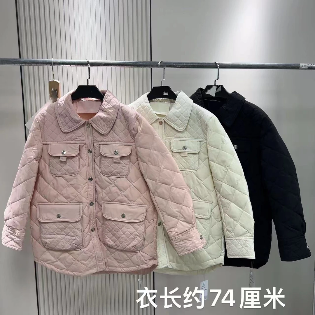 <小勋优选>6193排扣翻领菱形格弧度短外套（预售）