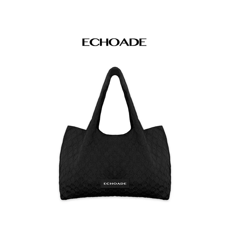 【茉舍】ECHOADE 轻松容纳你日常柔软黑色单肩包EA242B1031W-380