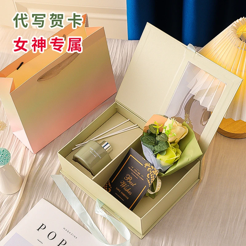 母亲节礼物送妈妈高级感实用小花束香薰装饰礼盒带贺卡礼品伴手礼