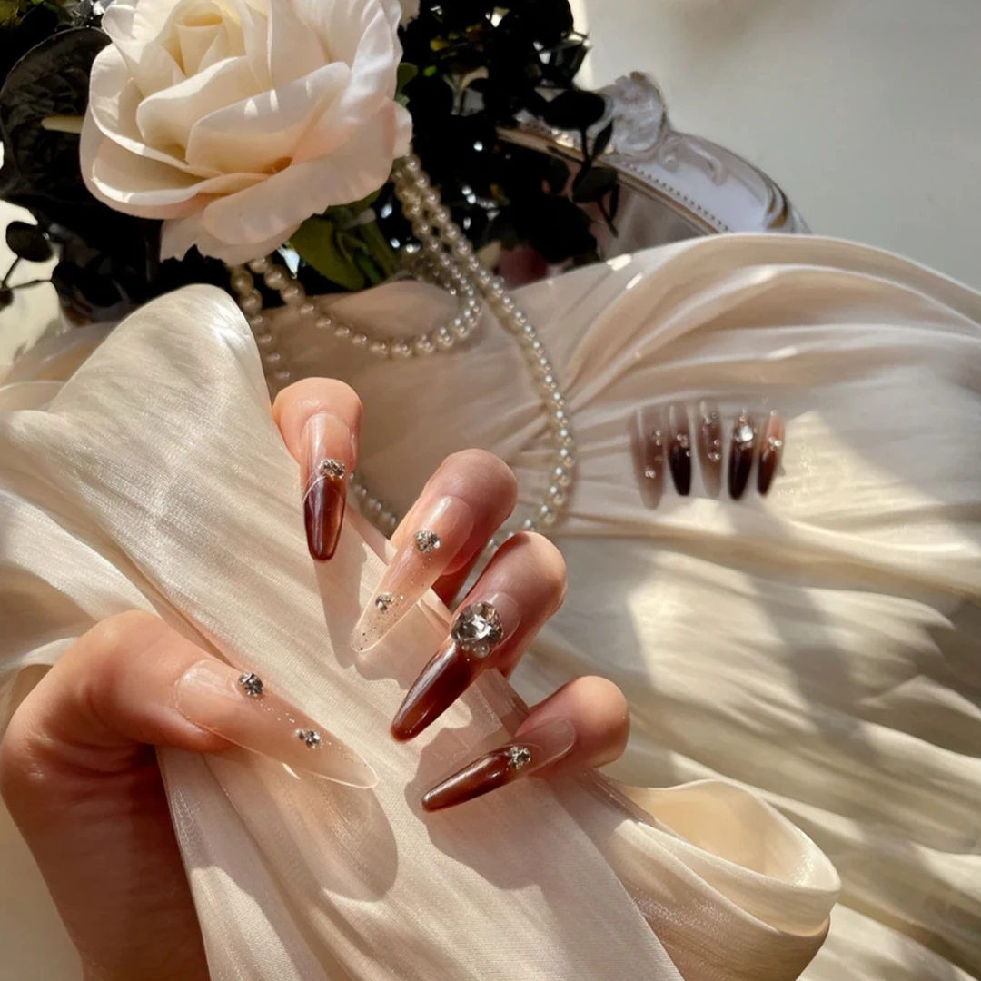 【魔法】气质显白纯手工猫眼镶钻穿戴甲