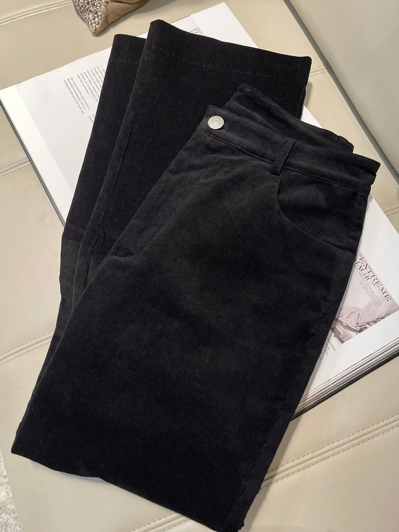 BIG WHITE REMADE灯芯绒黑色高级感显瘦高腰微喇叭裤DB544