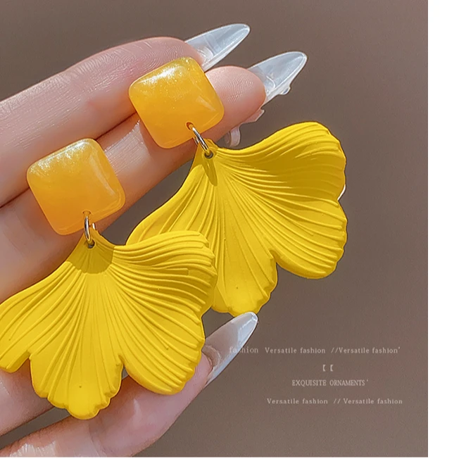 合金耳饰 小清新黄色枫叶耳钉女耳环气质方圆脸轻奢耳饰