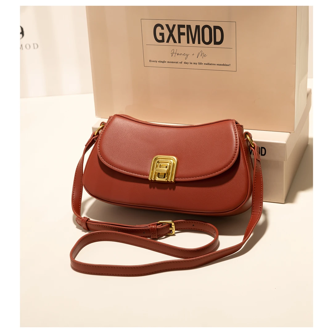 GXFMOD 小众品牌红色轻奢法棍包2025新款女结婚包单肩斜挎新娘包