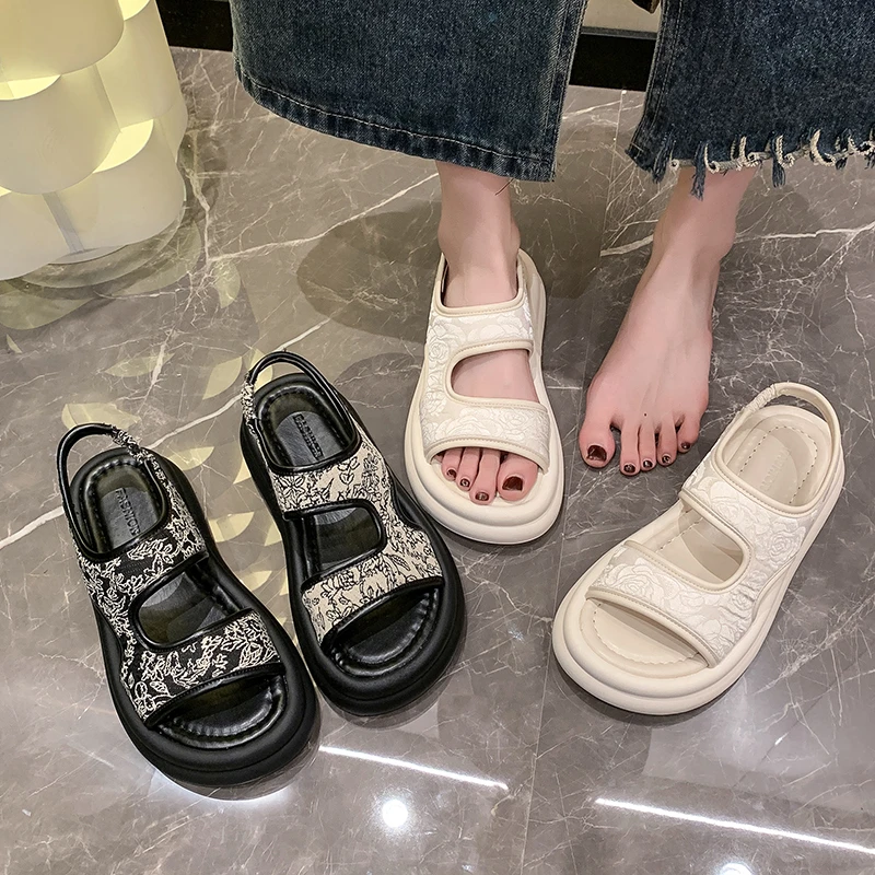 网红时尚百搭厚底增高罗马凉鞋女2024夏季新款韩版露趾学生沙滩鞋