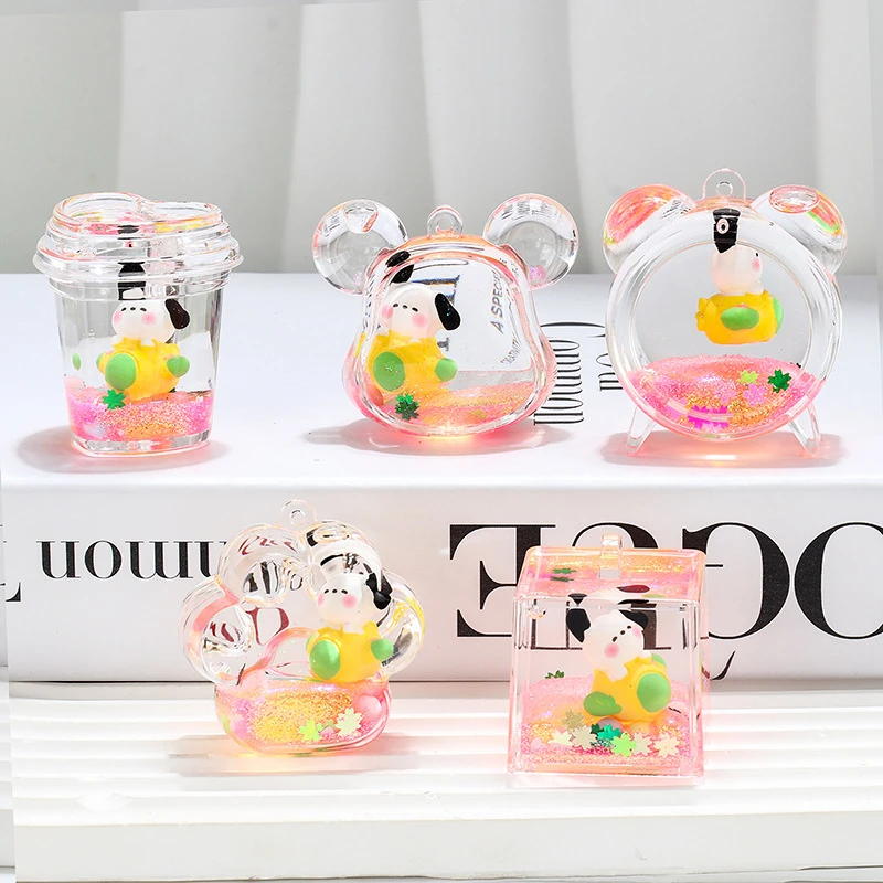 卡通飞机狗公仔入油流沙瓶批发桌面摆件亚克力钥匙扣包包挂件礼品