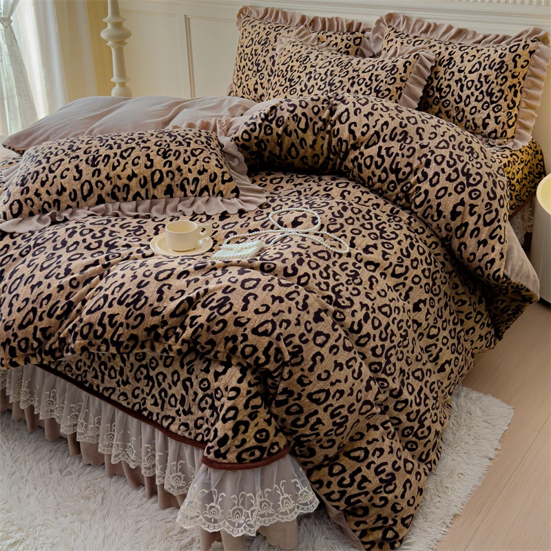 豹纹牛奶绒加厚四件套床盖款冬季保暖双面绒被套单件床单加绒被罩