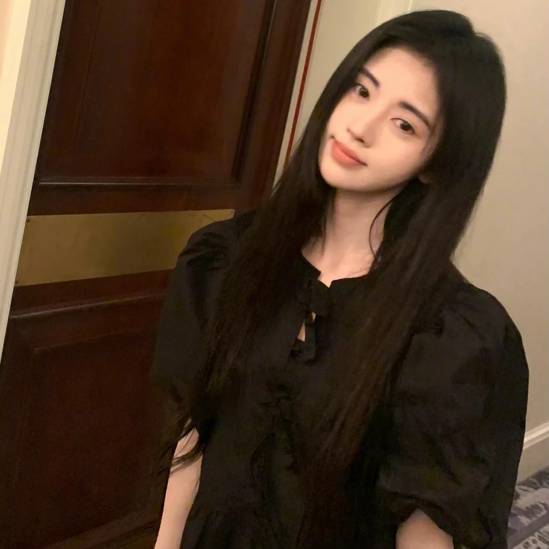 【鞠婧祎同款】蝴蝶结系带小黑裙