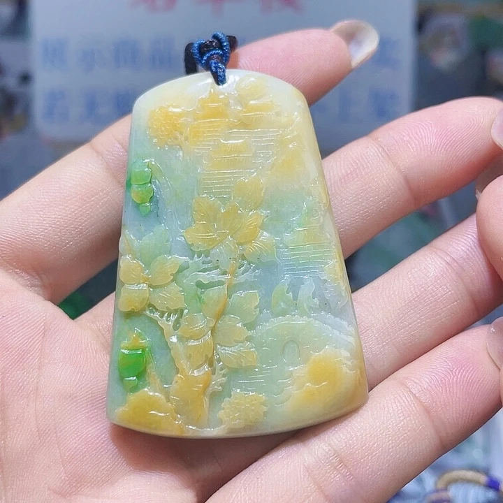 翡翠颈饰未镶嵌一个
