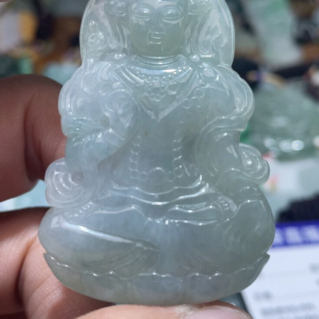 【闪购商品】翡翠颈饰未镶嵌