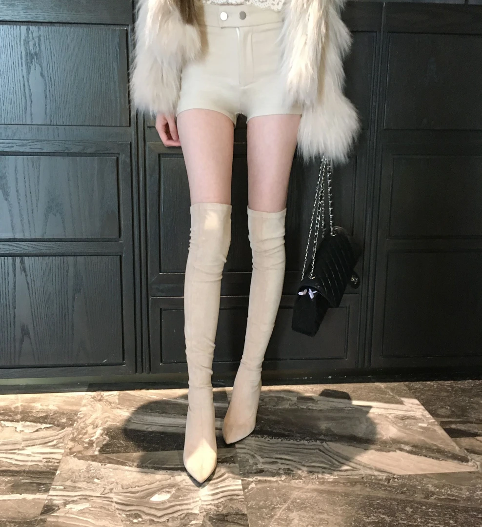 Yucii 秋冬新款韩版中跟女靴纯色粗跟尖头瘦瘦靴过膝弹力靴子