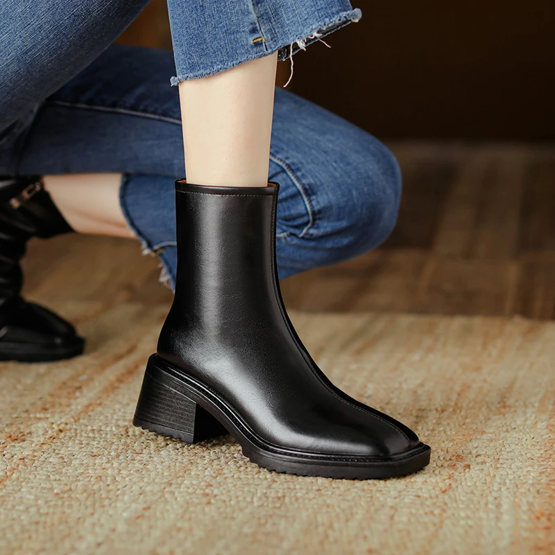 【L&T】【里外全皮】【5.5CM】女士秋冬粗跟方头厚底百搭时装短靴