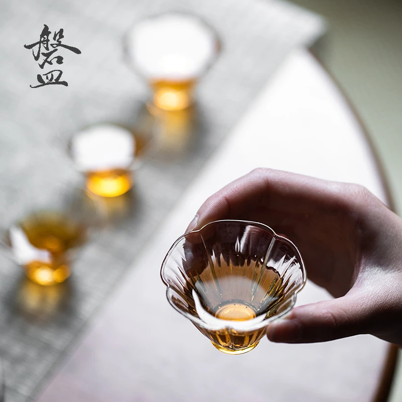磐皿｜芙蓉花瓣杯高硼硅玻璃品茗杯日式加厚家用人工吹制玻璃杯