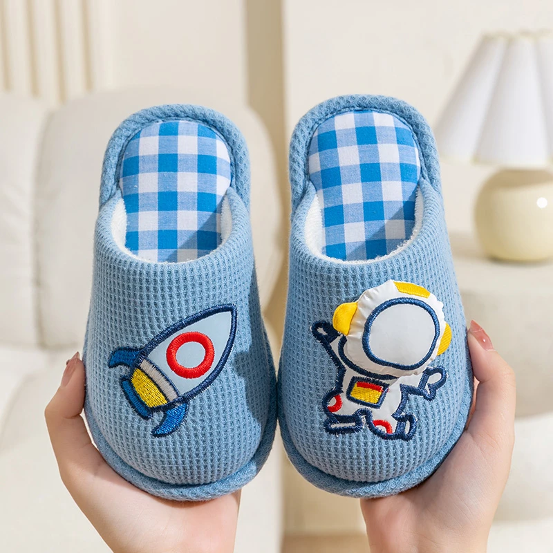 2024秋冬新款儿童包头棉拖男童女童家居保暖室内拖鞋防滑透气吸汗