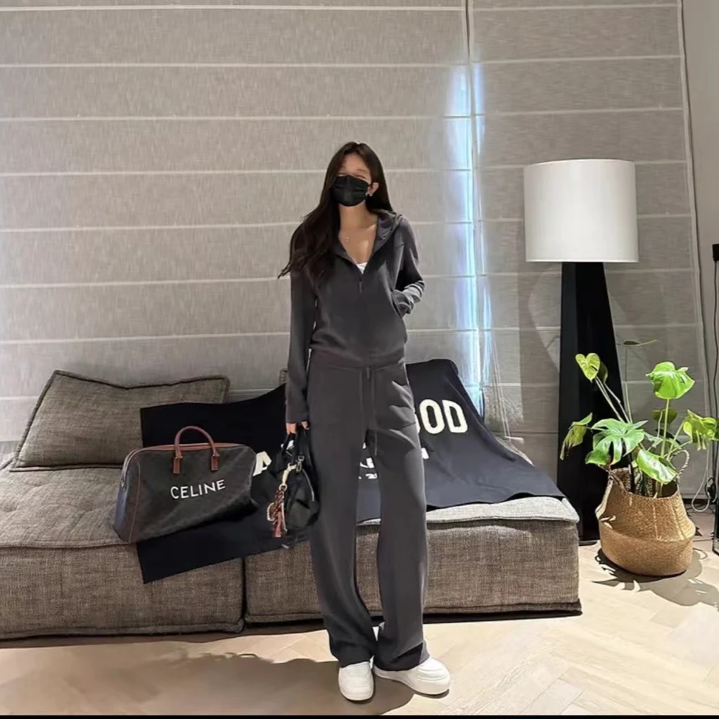 韩版松弛感运动套装2024春秋新款连帽拉链卫衣+阔腿休闲裤两件套