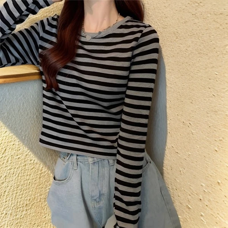 条纹针织衫长袖T恤女春秋冬新款洋气时尚内搭宽松显瘦打底衫上衣