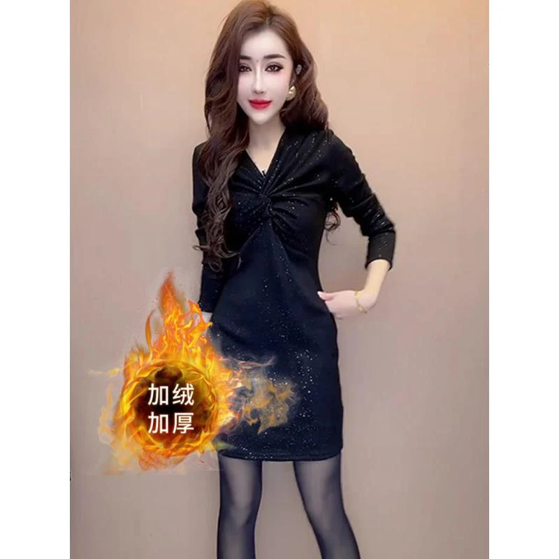 加绒保暖秋冬修身显瘦连衣裙女中长款气质洋气百搭中长款包臀裙