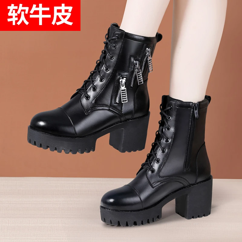 粗跟圆头真皮走秀马丁靴女2025秋新款加绒系带中筒靴大码短筒短靴