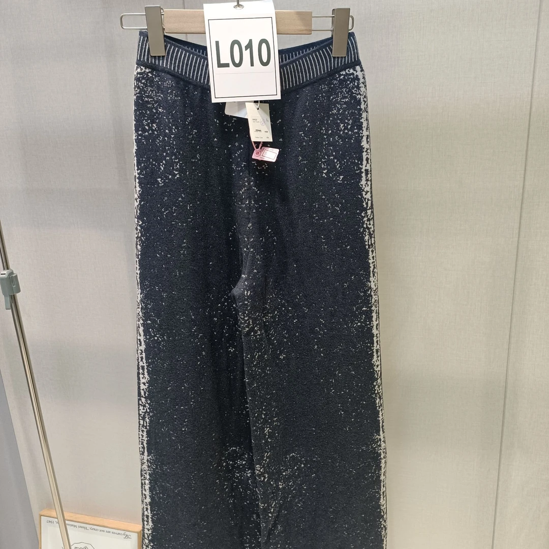 L010/Laur*l雪花阔腿毛衫裤LWD331M08000