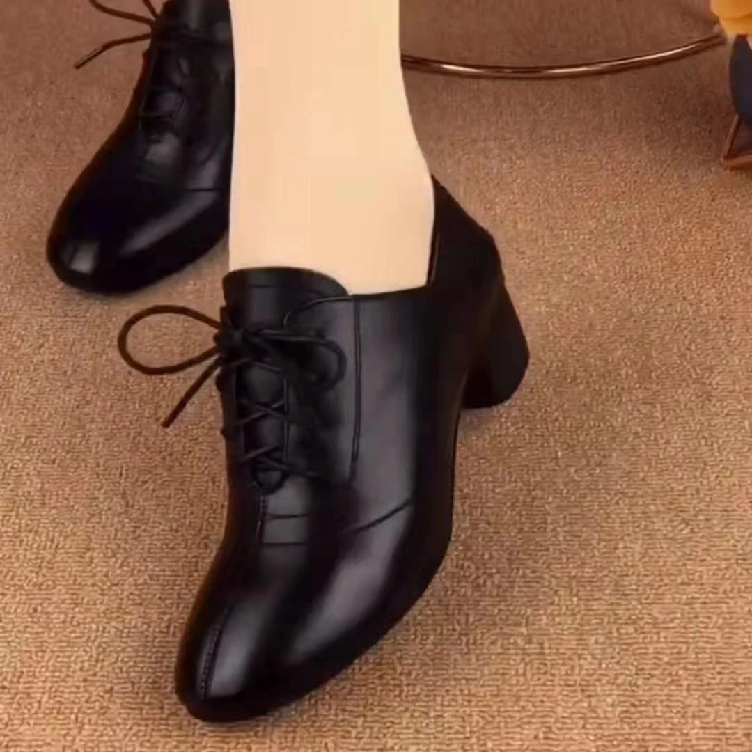 【24小时内发货】久站不累妈妈鞋低跟真软皮女鞋休闲粗跟小皮鞋百搭