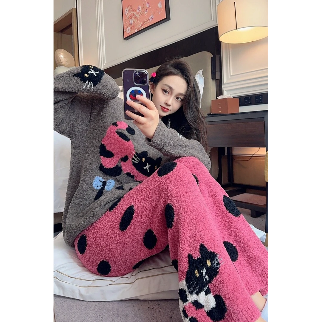 可爱睡衣女款秋冬季珊瑚绒开衫家居服半边绒套头套装加绒加厚新款