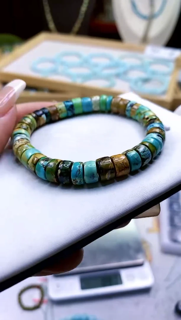 【闪购商品】绿松石手串未镶嵌615