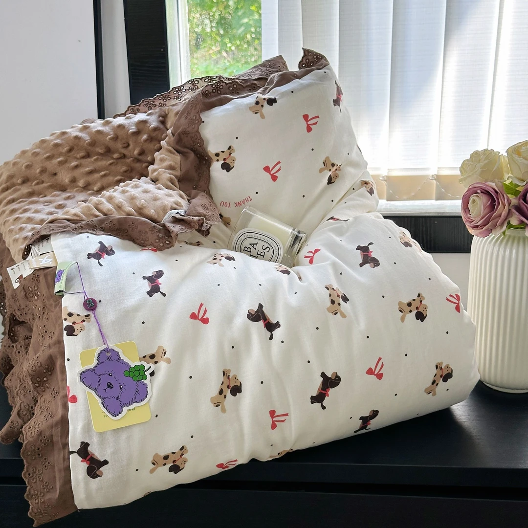 新品-100%全棉A类卡通花边豆豆被双层纱秋冬被子新款可机洗超柔软