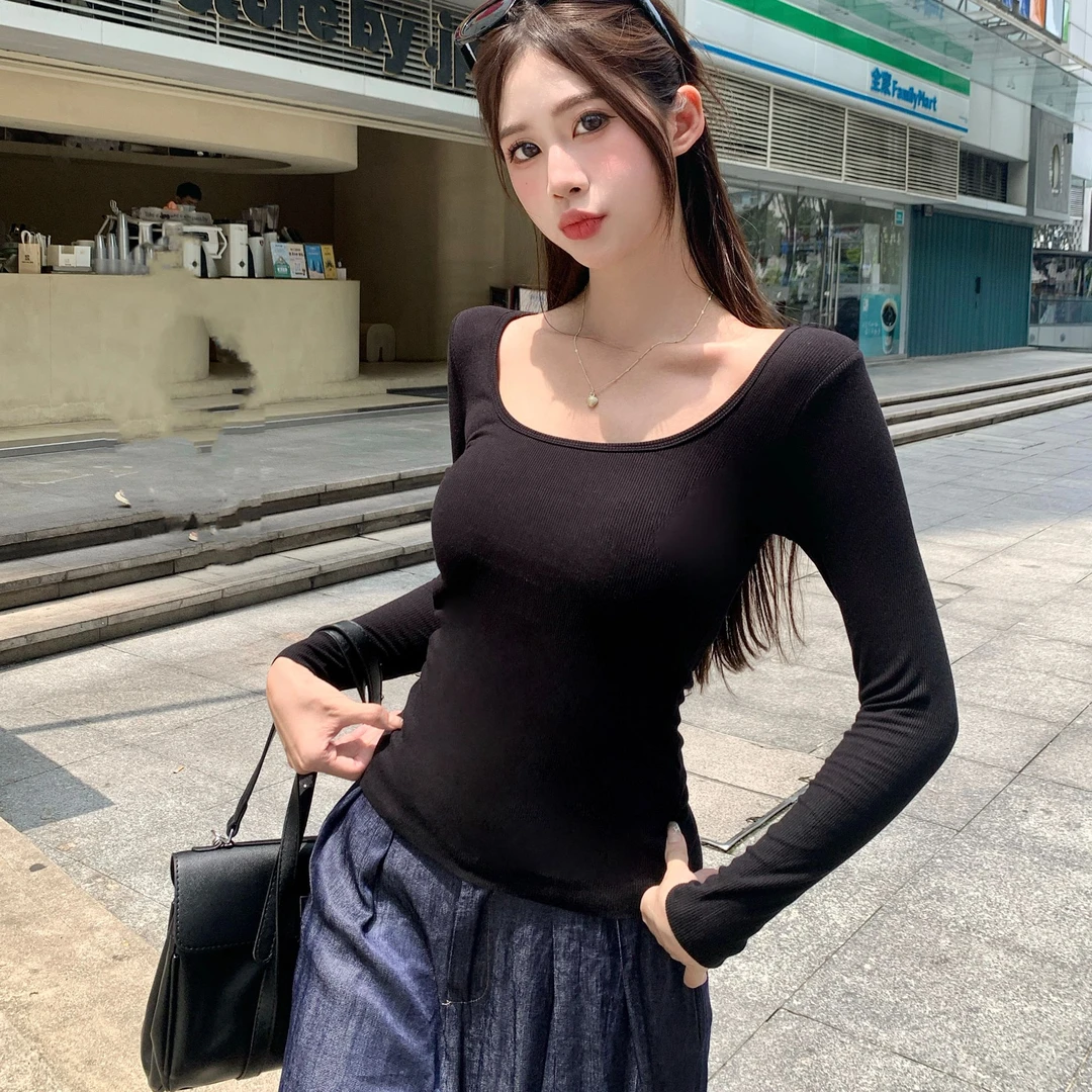 （芳芳惊喜）秋冬方领磨毛长袖t恤修身显瘦打底衫一体式胸垫 9913