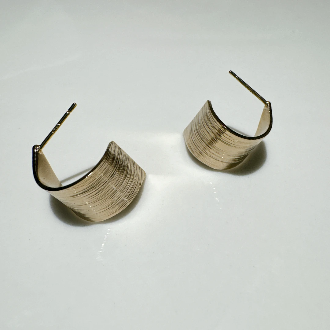 铜合金耳饰 【雨桐轻奢饰品】设计款耳环LWW4820G