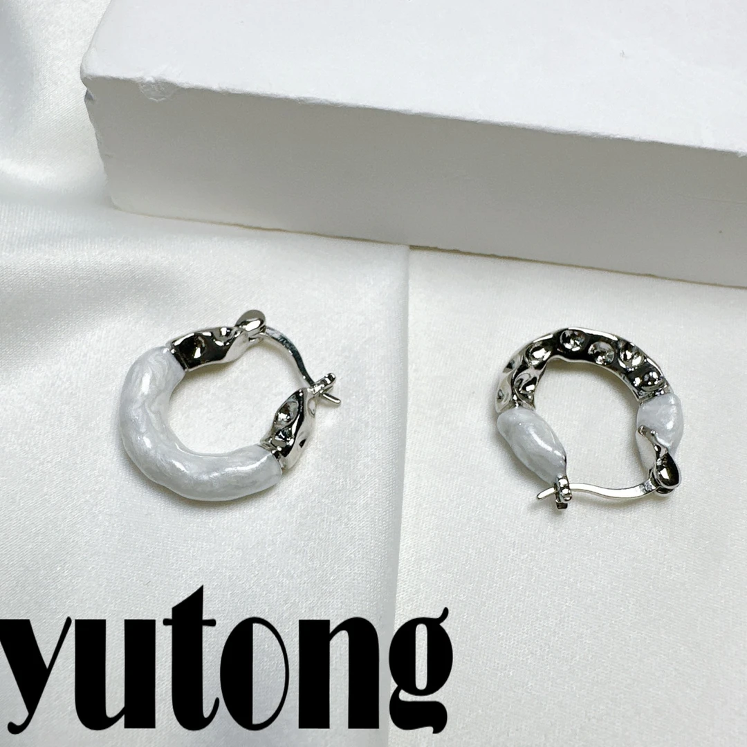 铜合金陶瓷耳饰 雨桐轻奢饰品设计款耳环LWW2805P