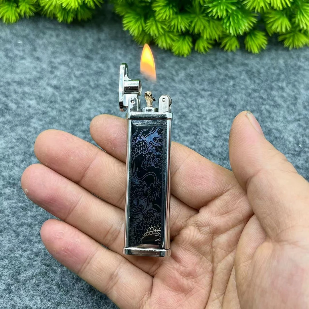 新款便携小巧轻薄煤油打火机薄款砂轮煤油打火机迷你经典个性点火