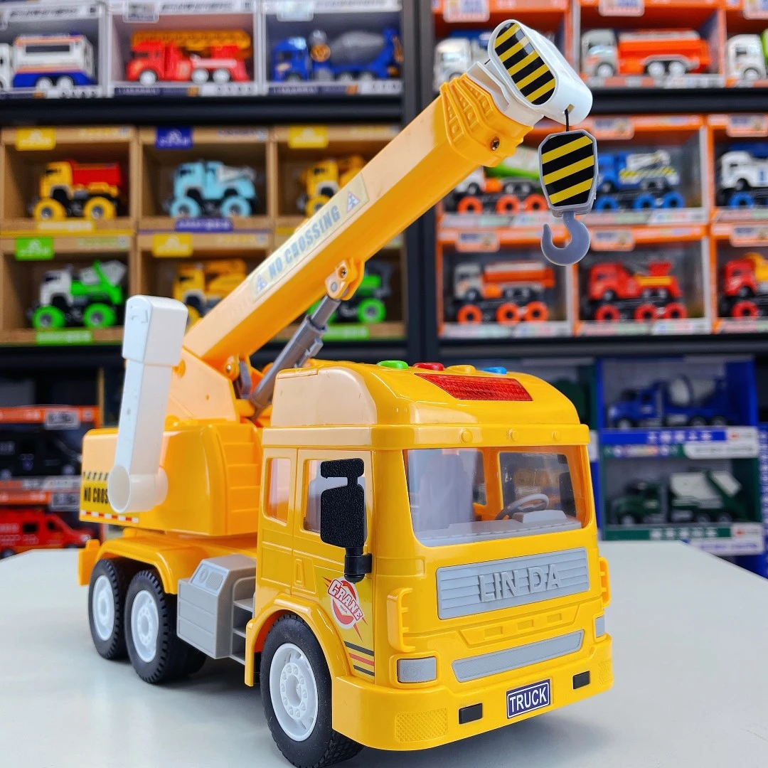 林达大号汽车吊车工程车灯光音乐故事早教益智起重机惯性玩具车