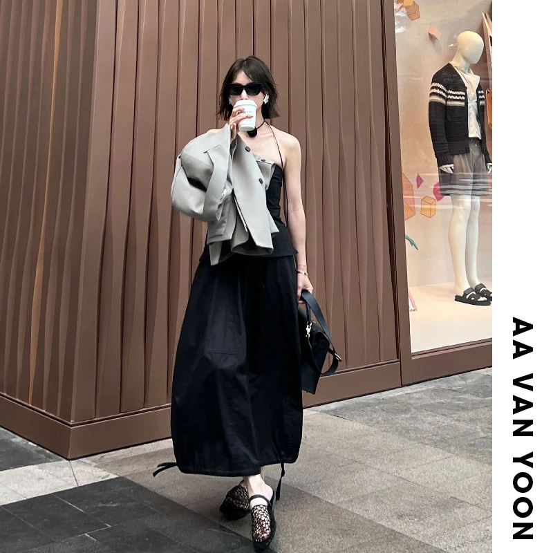 YOON深圳原创【黑夜漫步】设计感纯色花苞裙