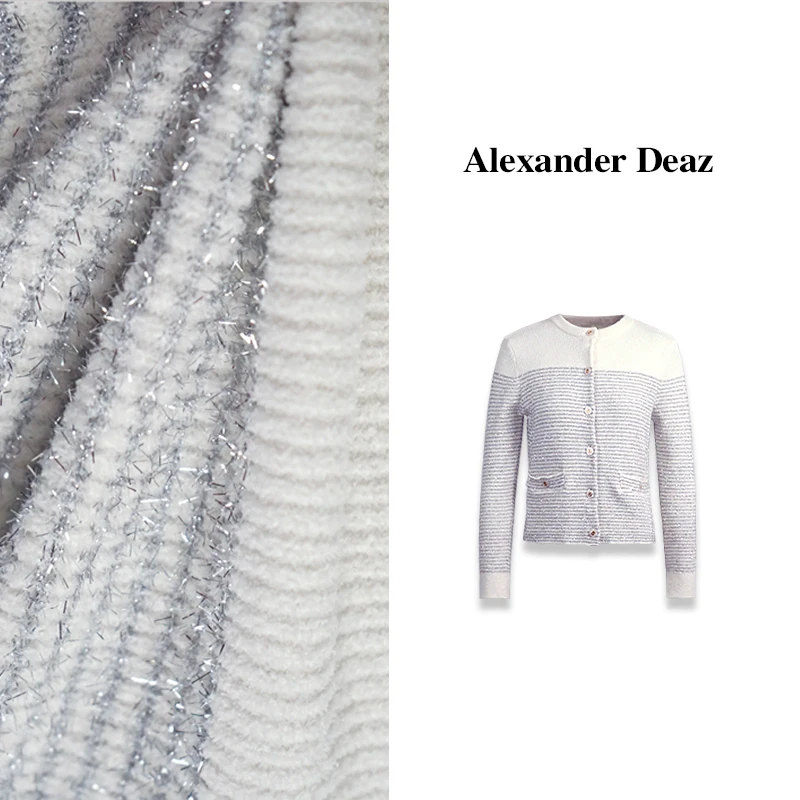 2025 新款气质显瘦横条纹圆领时尚小香针织开衫 A8015