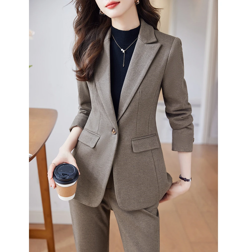 毛呢西装外套女冬季加厚2025秋冬新款高级感气质正装职业西服套装