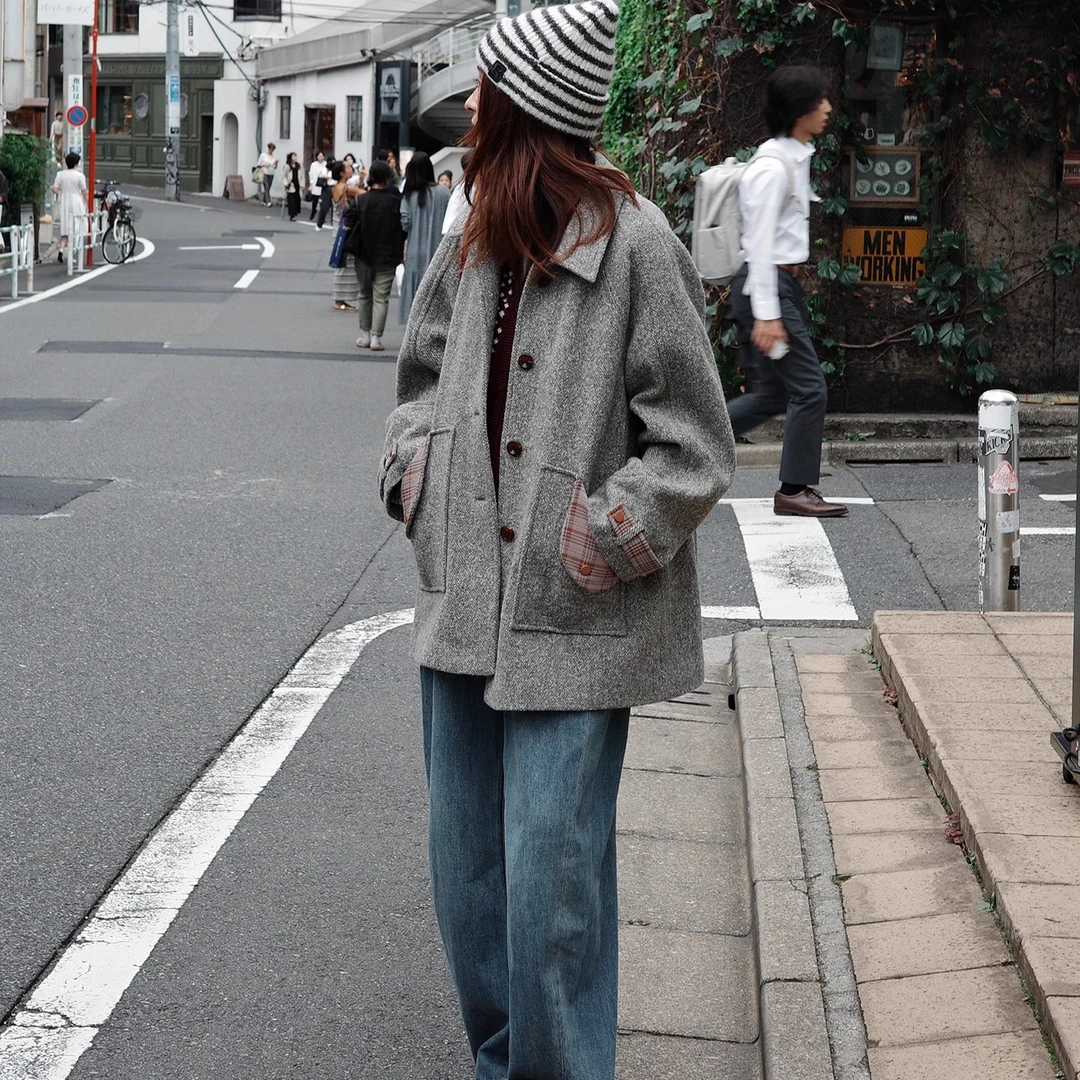 「白描工作间」"灰咖布朗尼"100羊毛斜纹肌理插肩袖复古毛呢外套