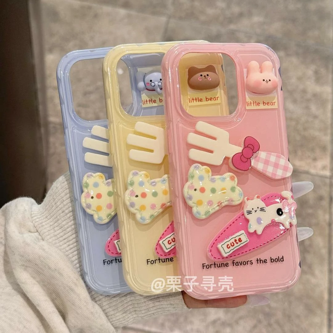 可爱IMD软壳奶黄粉底蓝底叉子小猫适用iPhone15promax手机壳13/14