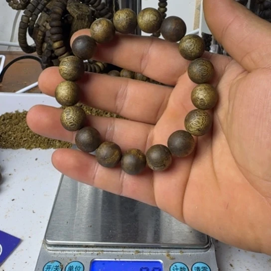 沉香手串太***子绿奇楠沉香1.3mm14g