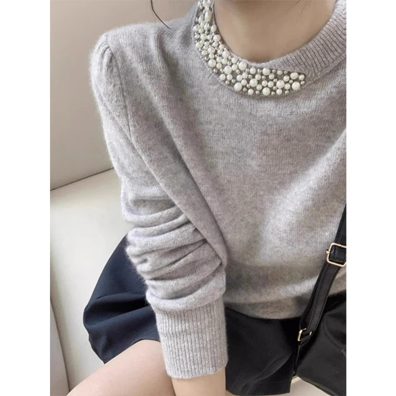 小香风泡泡袖圆领钉珠毛衣女秋冬新款加厚浣熊绒爆款洋气套头上衣