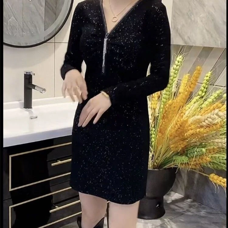 新款气质时尚星空显瘦连衣裙拉链长袖过膝精品女装