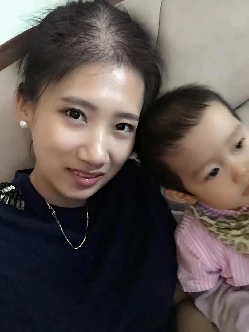 看主播以前的照片 梳