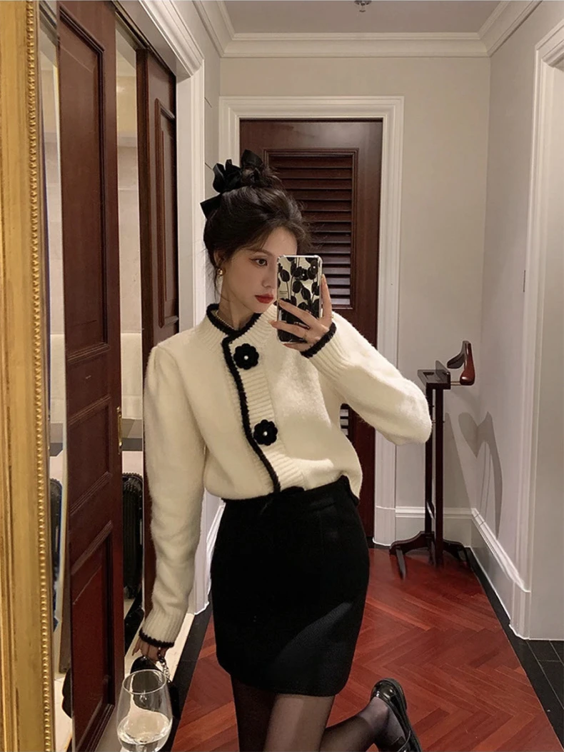 小香风长袖针织衫开衫女秋冬季小个子修身毛衣设计感气质短款上衣