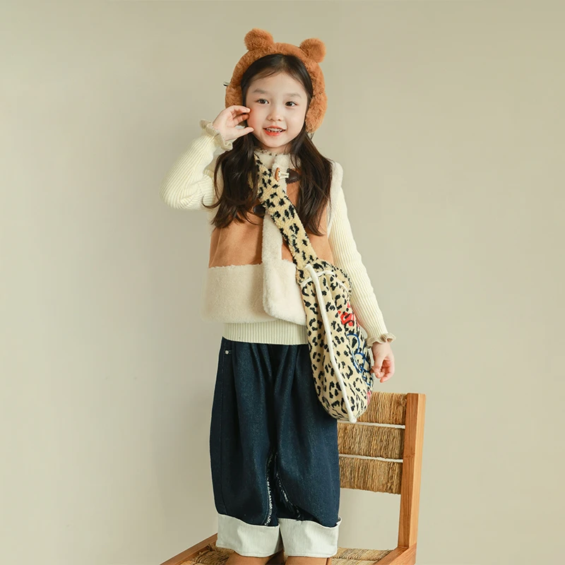 utouto大耳象女童毛绒拼接马甲2024冬季新款儿童时髦上装2410308