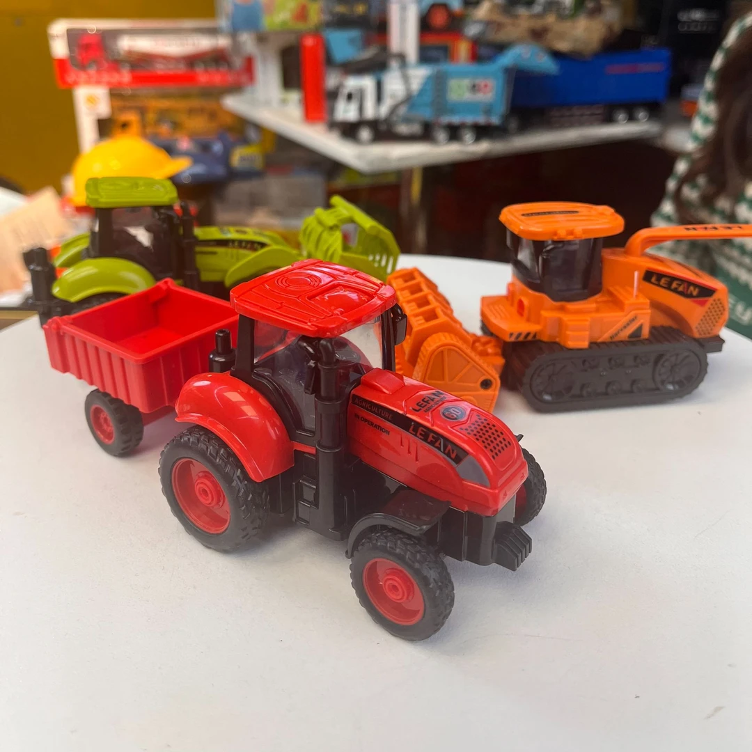 农夫家族惯性车农用拖拉机收割机抓木机塑胶