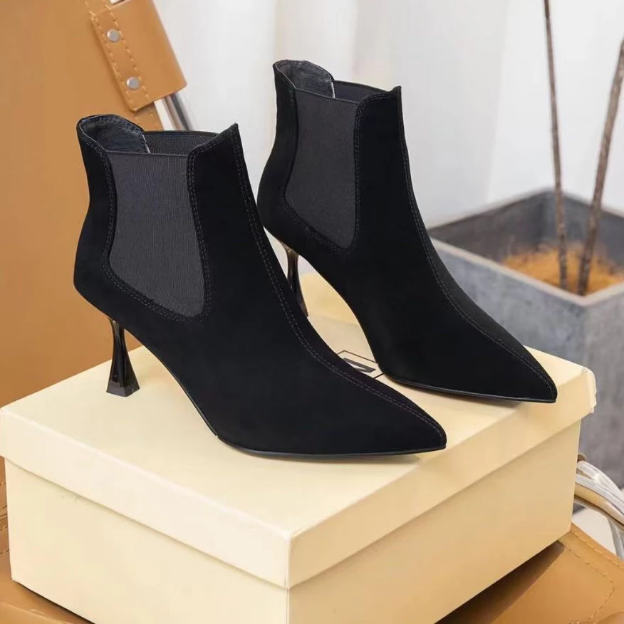 15046676开女鞋短靴气质时尚百搭细跟高跟尖头冬季秋季跟鞋