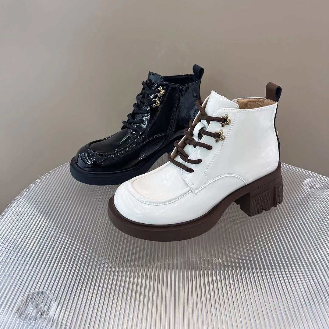 7746672开女鞋短靴时尚百搭真皮粗跟漆皮系带厚底英伦风鞋子