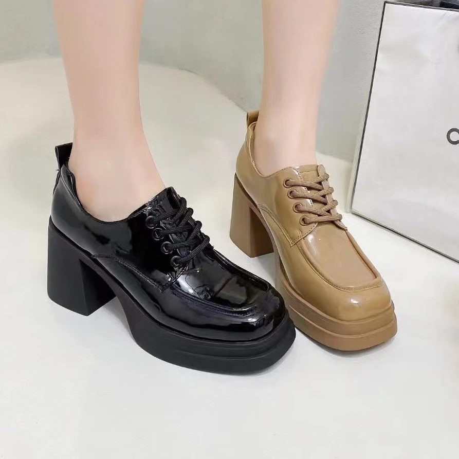 214086开女鞋粗跟单鞋时尚百搭真皮英伦风圆头跟鞋漆皮2145529